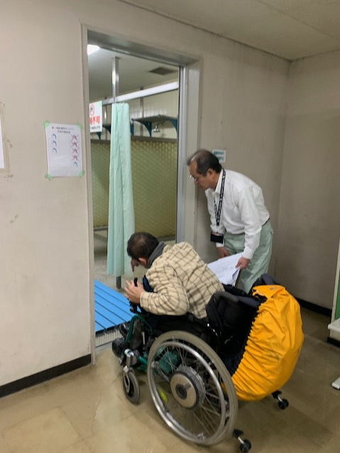 更衣室前写真2