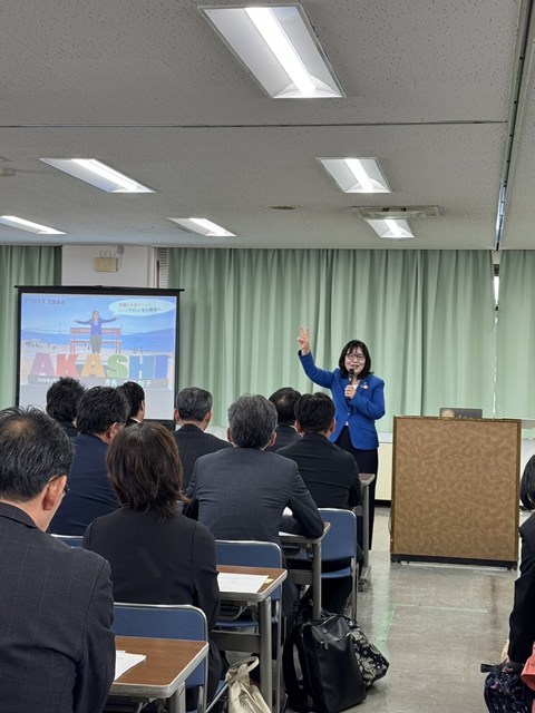 写真：校園長会の様子