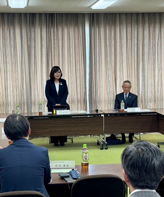 写真：推進委員会の様子