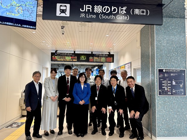 写真：新しい改札口_1