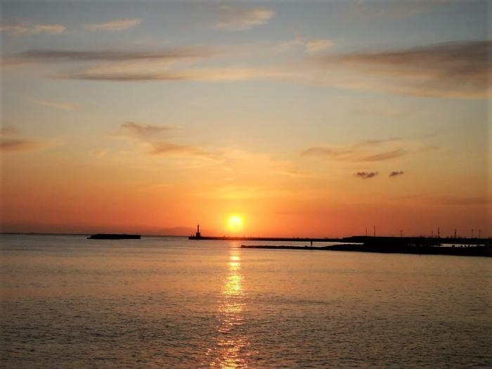 4　江井島海岸の夕日